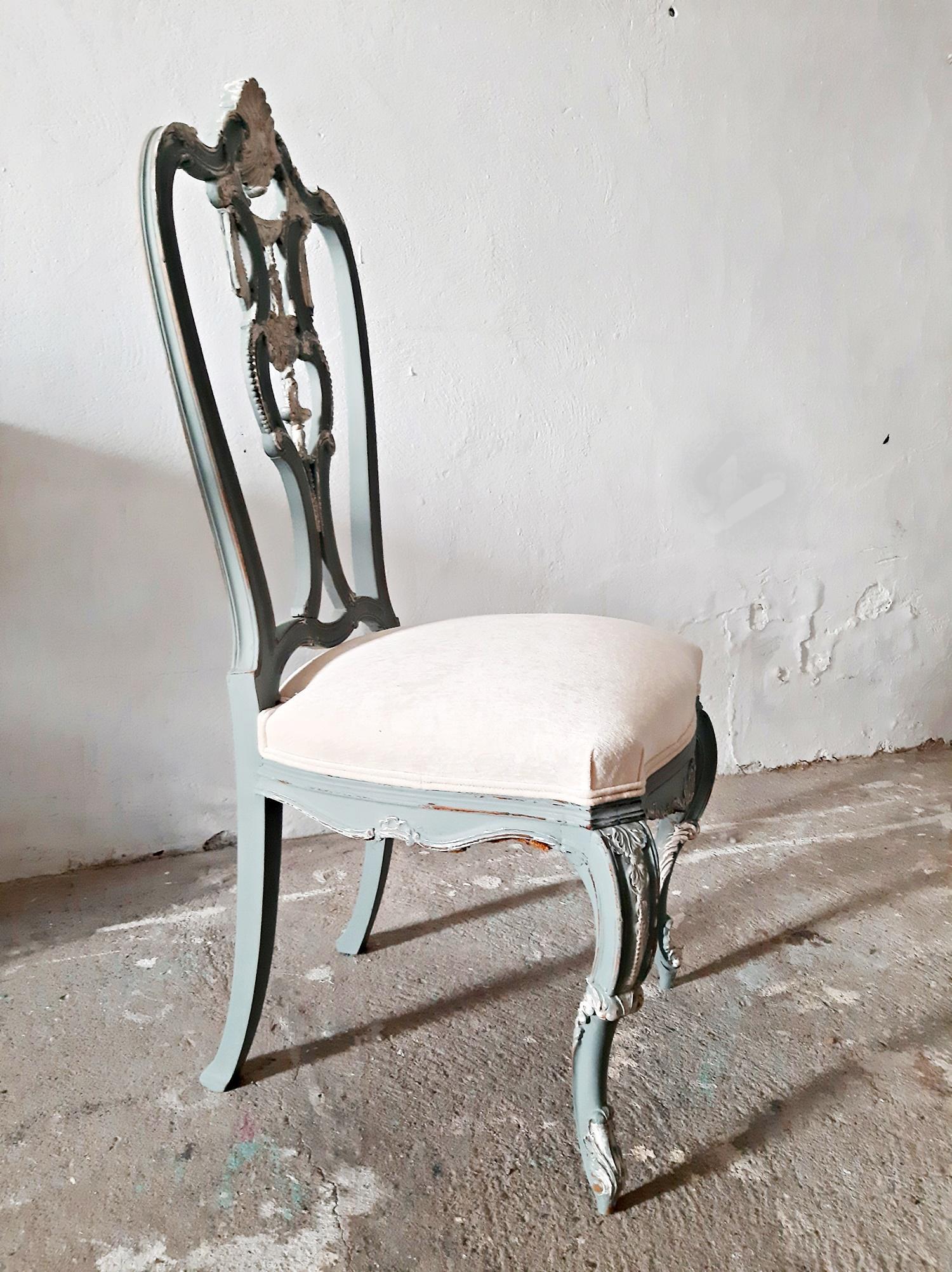 Silla antigua restaurada y tapizada en verde - Tapicería Fortaleza