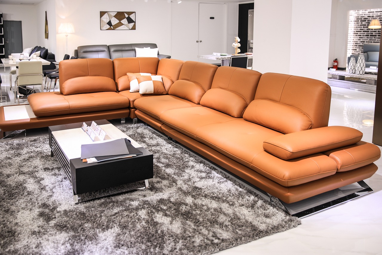 Mueble tapizado con recogida y entrega en Castellón